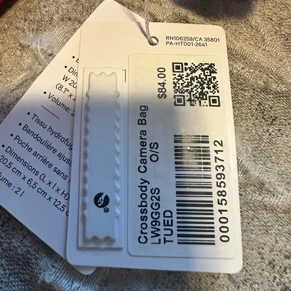 lululemon Crossbody Camera Bag 2L in TRUE RED New W/Tags!! - Picture 5 of 12